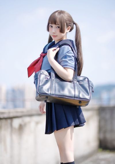 朋友的妈妈2018_4K免费观看